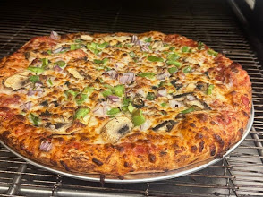 Roll N Crust pizza