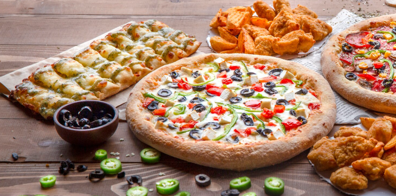 Roll N Crust pizza